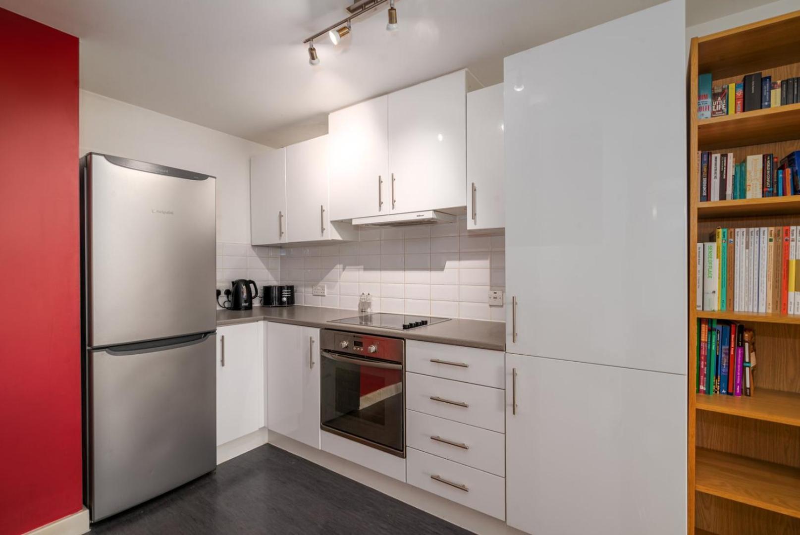 Guestready - 1 Bed Apt With City Views, Vauxhall Leilighet London Eksteriør bilde